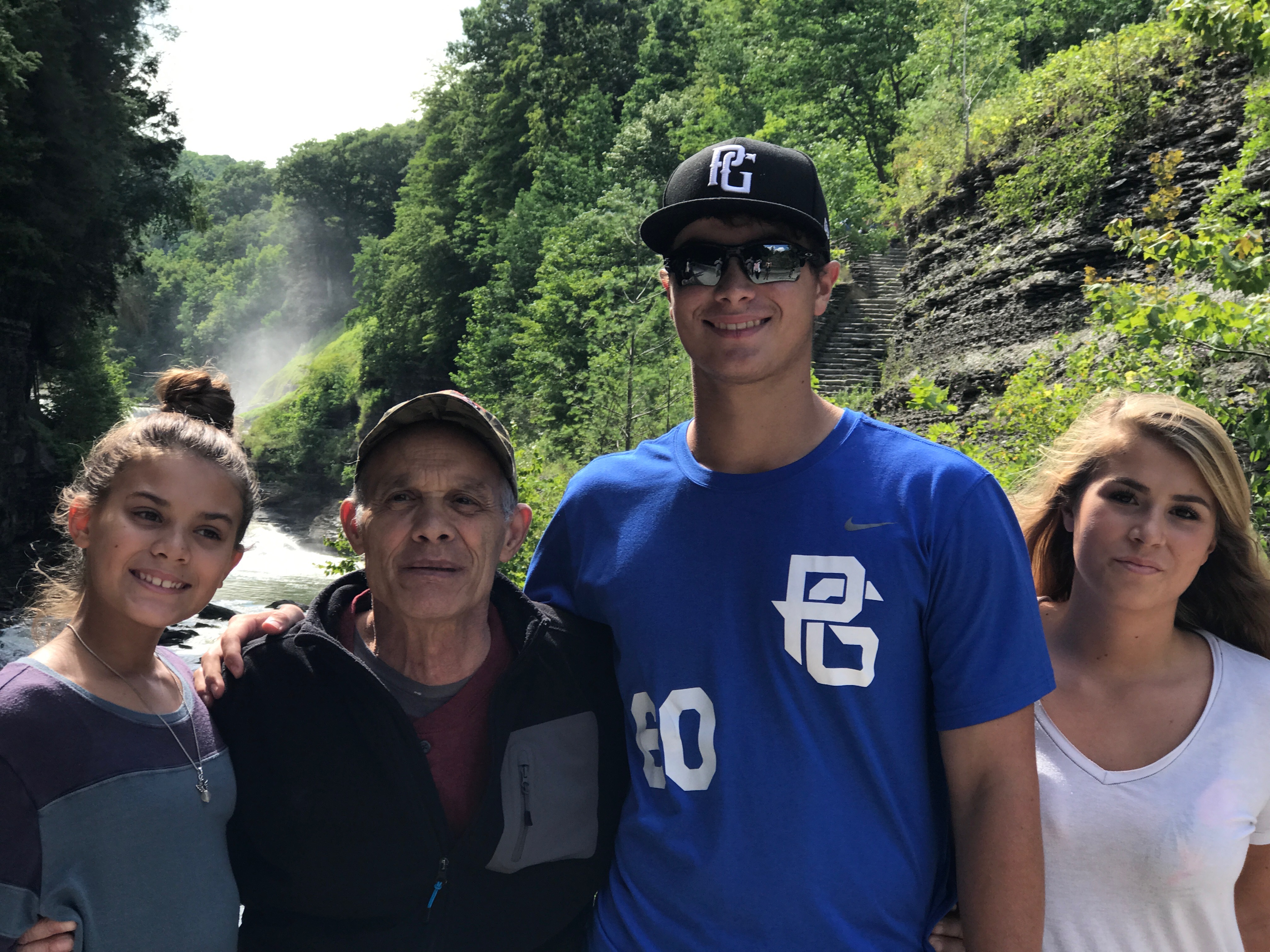 Steven Paul Colón - Photo 3